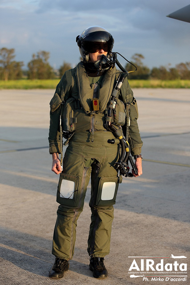 AF BIRGI 250211 TF25 CD8R1646