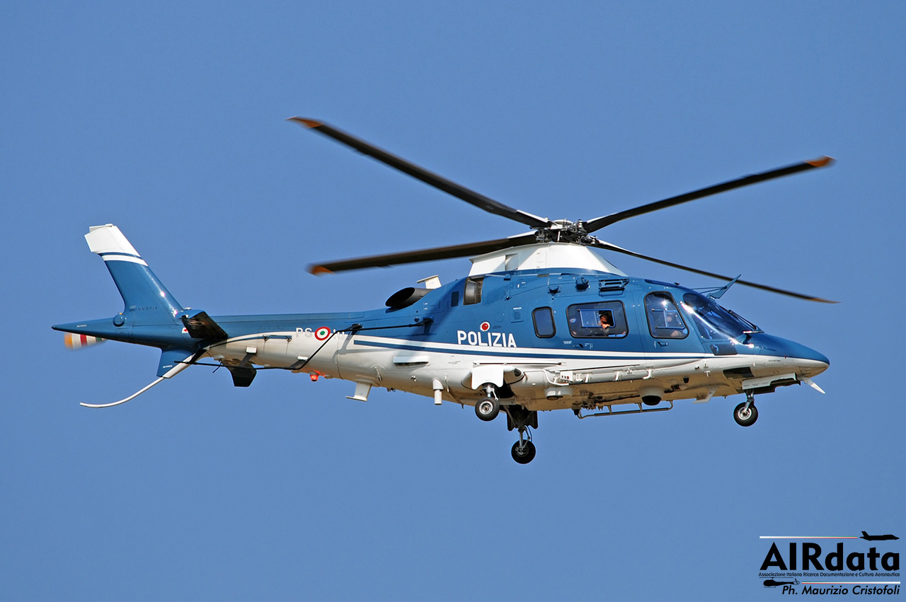 PS AW109 81704 20090820 Verona MaCr