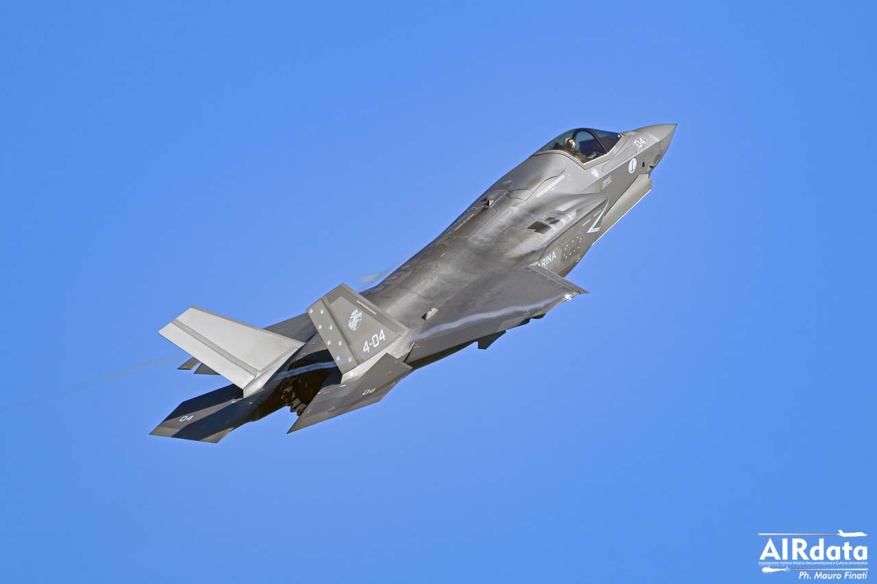 2 MM GRUPAER F35B MM7456 4 04 AMENDOLA 20251106 FALCON STRIKE 2025 MF