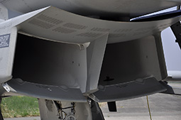 F2000 AM 44